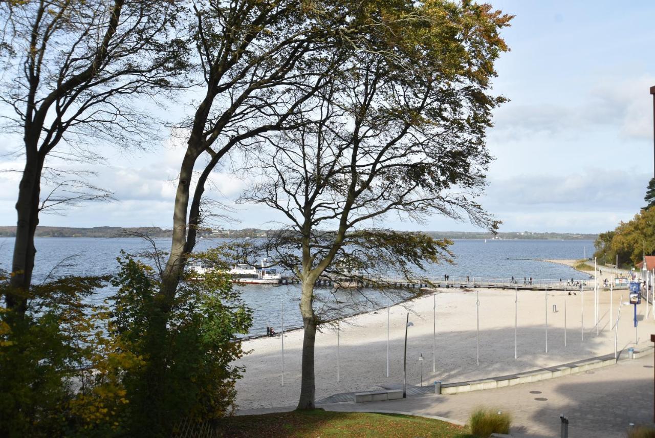 Strandblick Mit Strandkorb & Fahrraedern グリュックスブルク エクステリア 写真
