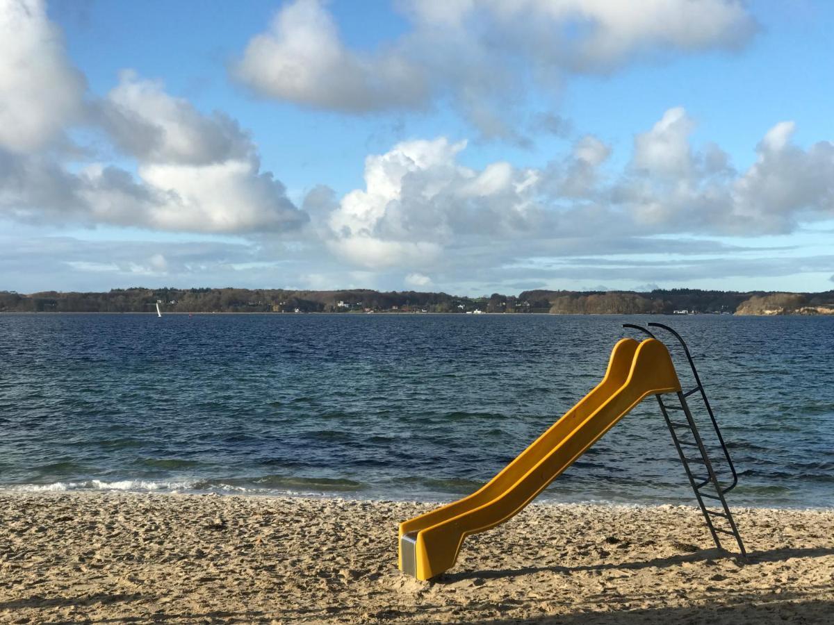 Strandblick Mit Strandkorb & Fahrraedern グリュックスブルク エクステリア 写真